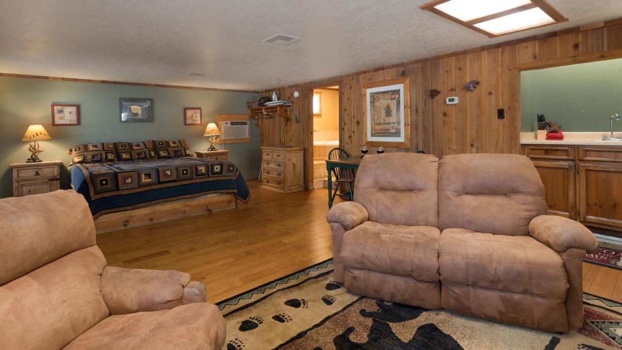Whispering Pine Cabins Ruidoso Exteriör bild