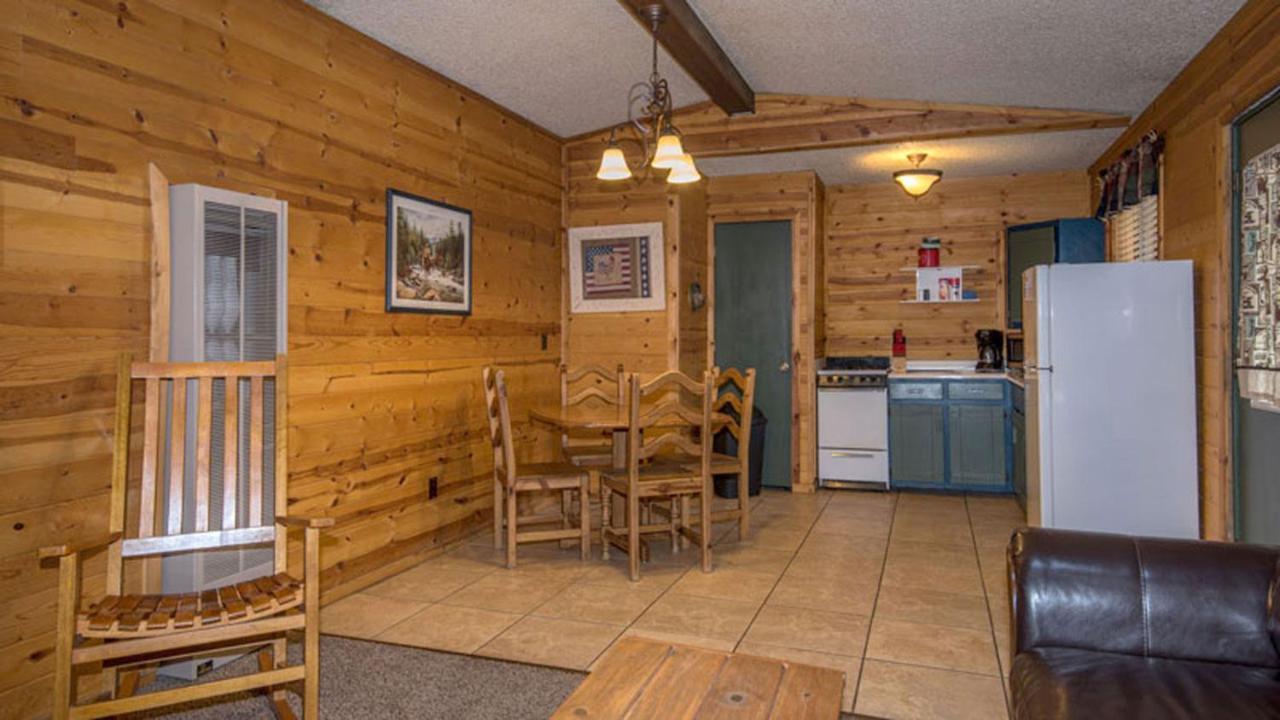 Whispering Pine Cabins Ruidoso Exteriör bild